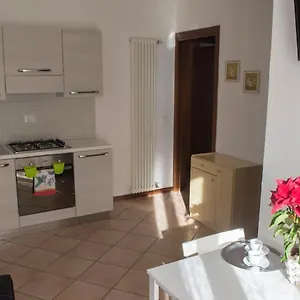  Apartment La Terrazza Del Borgo Con Parcheggio